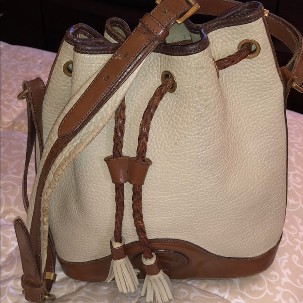 Vintage Dooney & Bourke all weather leather bag